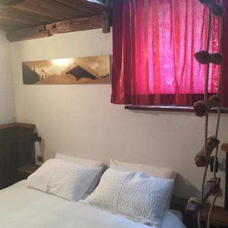 Alpesi faház Gorret Cheneil *